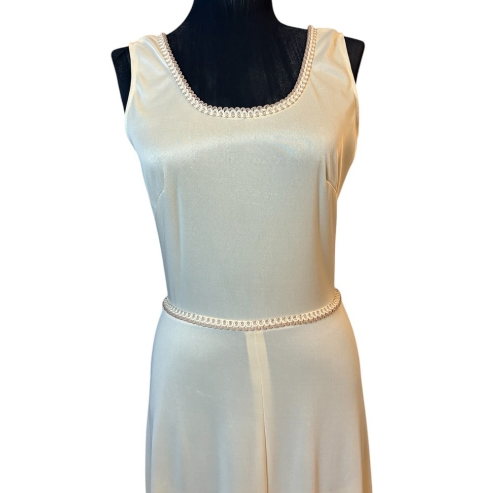 Vintage 70’s Cream Cleopatra Union Made Long Sleeveless Dress - Picture 4 of 16
